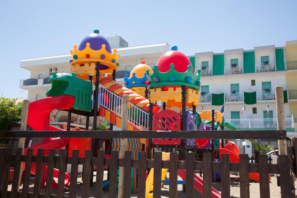 Hotel Meritime Bellaria-Igea Marina Exterior photo